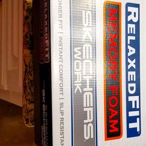 Black slip resistant shoes